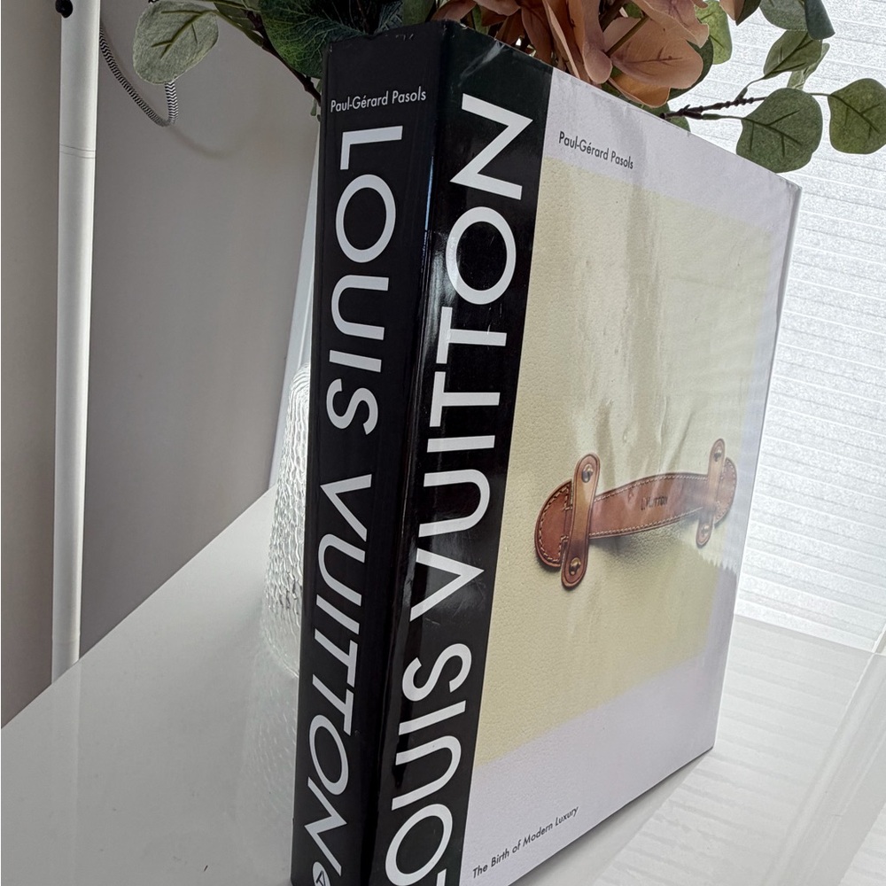 Louis Vuitton The Birth of Modern Luxury hardcover coffee table book - Picture 2 of 6